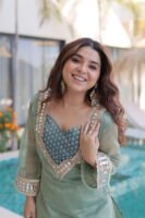 READYMADE TOP-PANT WITH BATWA