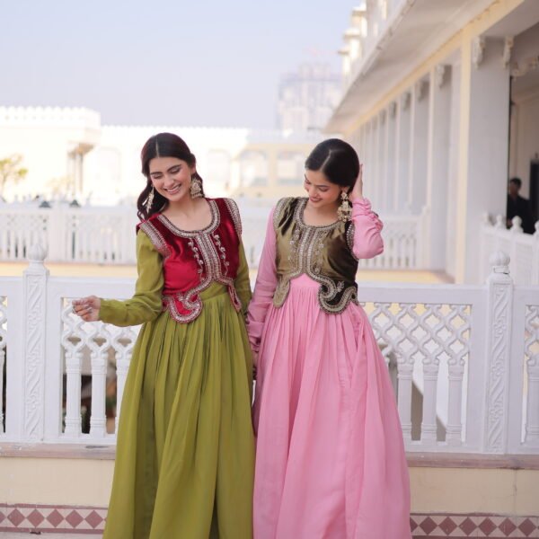 PREMIUM READYMADE GOWN